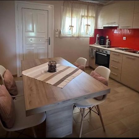 Paschali Apartment With 1 Bedroom In Ammoudia Парга Екстериор снимка