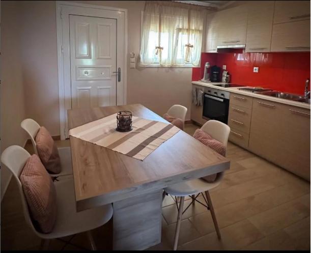 Paschali Apartment With 1 Bedroom In Ammoudia Парга Екстериор снимка